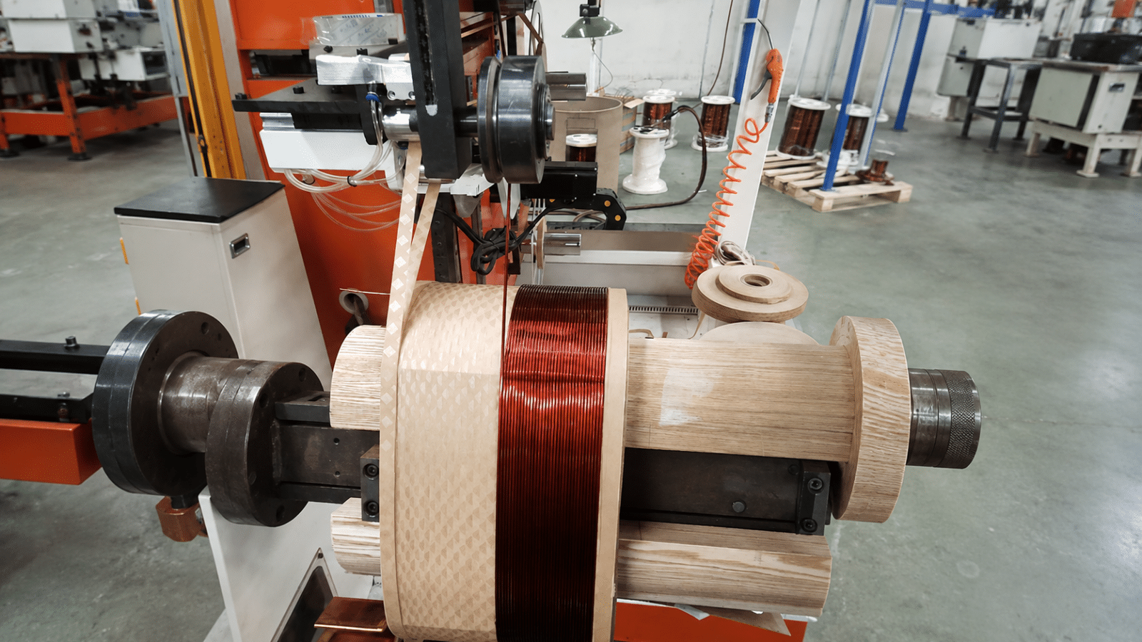 automatic-high-voltage-industrial-distribution-winding-machine