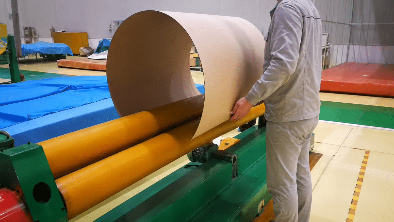 cylinder-rolling-machine-servo-drive