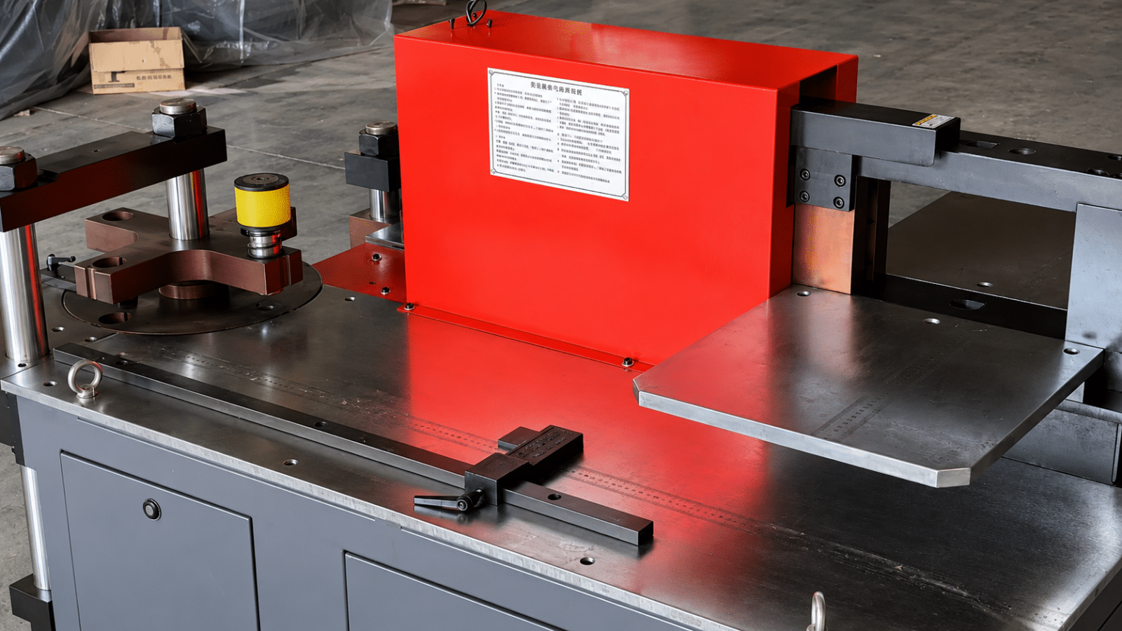 electric-panel-busbar-machine-dgwmx303e-3-s