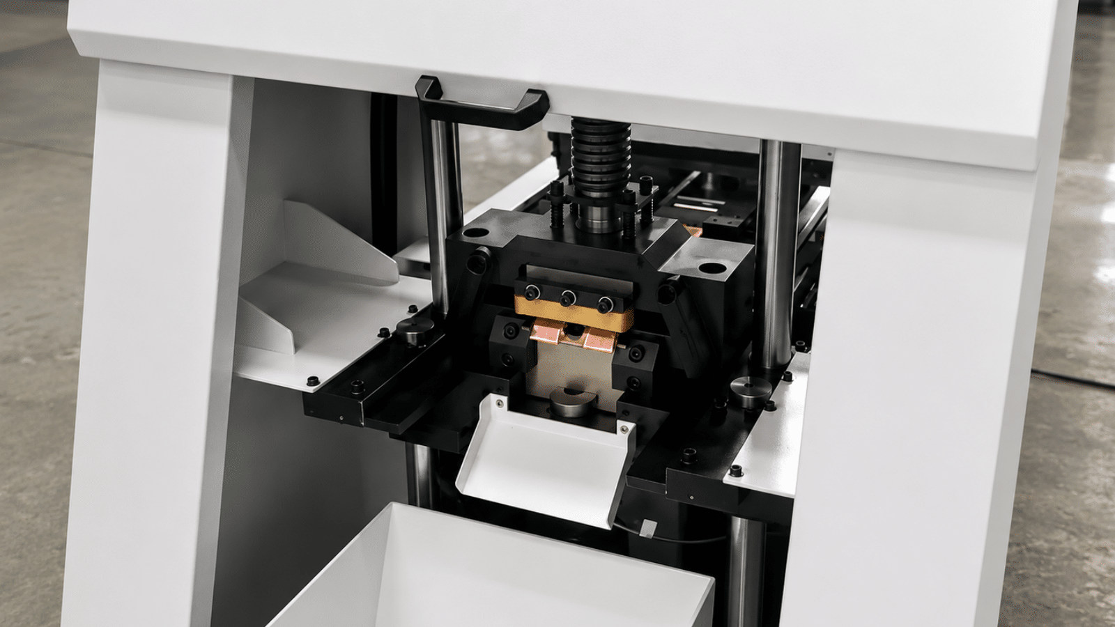 cnc-copper-busbar-connection-bar-processing-machine