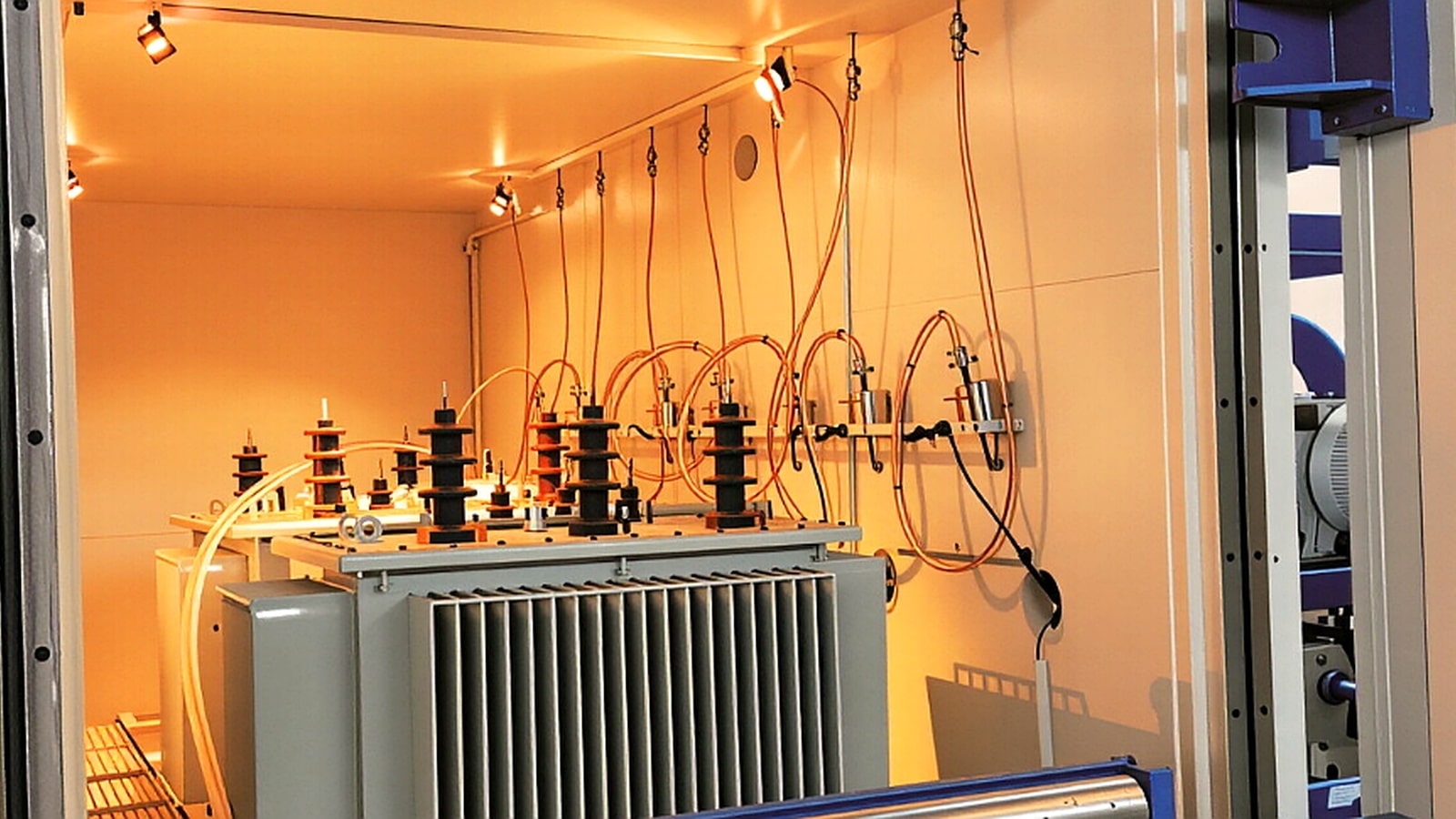 high-precision-vacuum-oil-filling-system-for-electrical-insulation-equipment