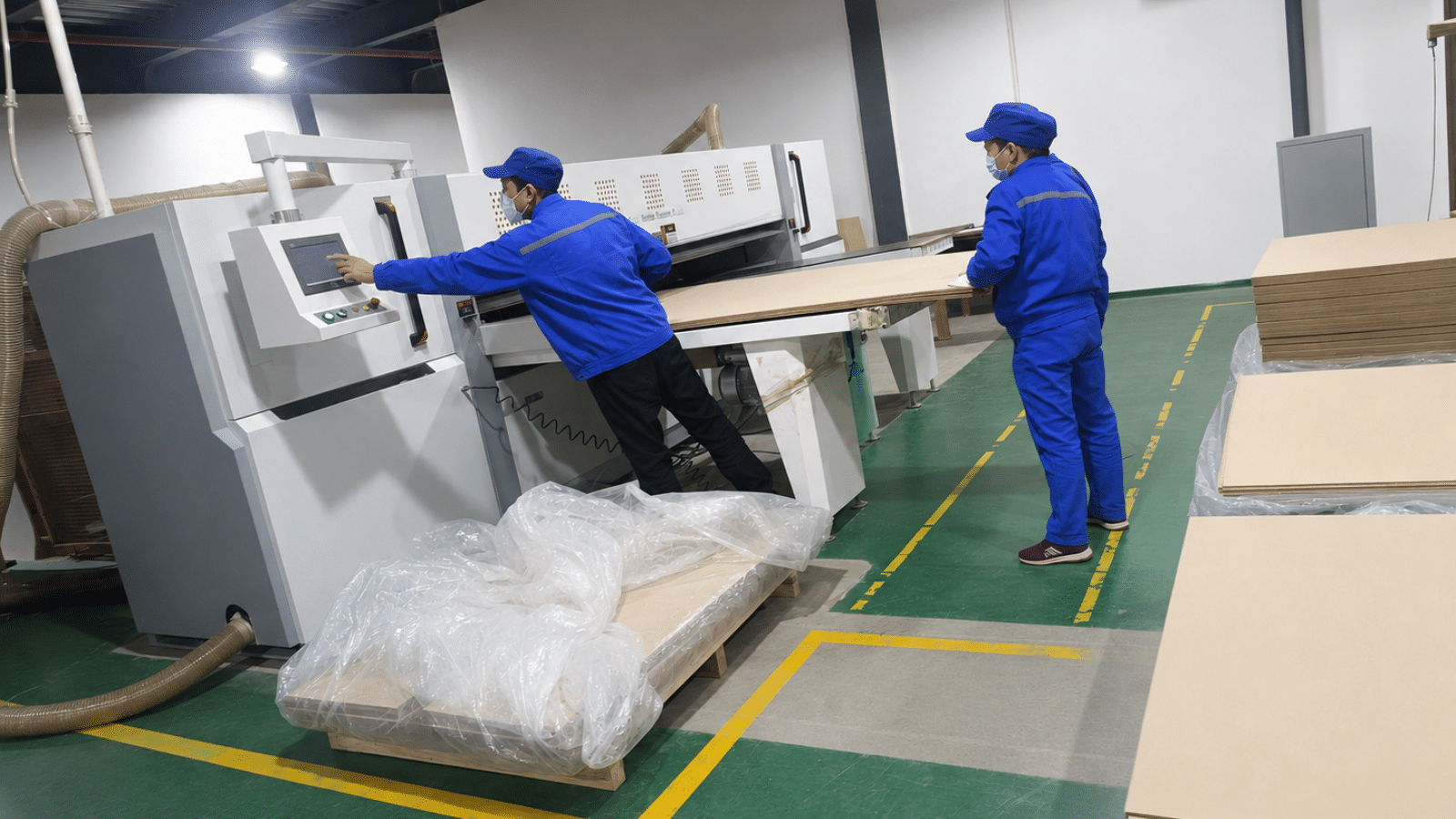 cnc-horizontal-sawing-machine-for-transformer-material