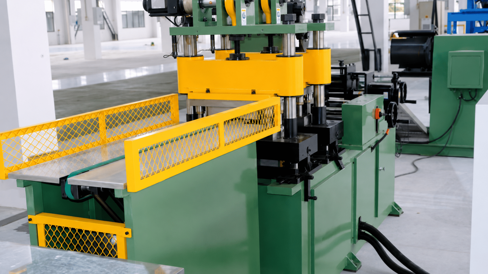 side-position-core-cutting-line-cnc-control