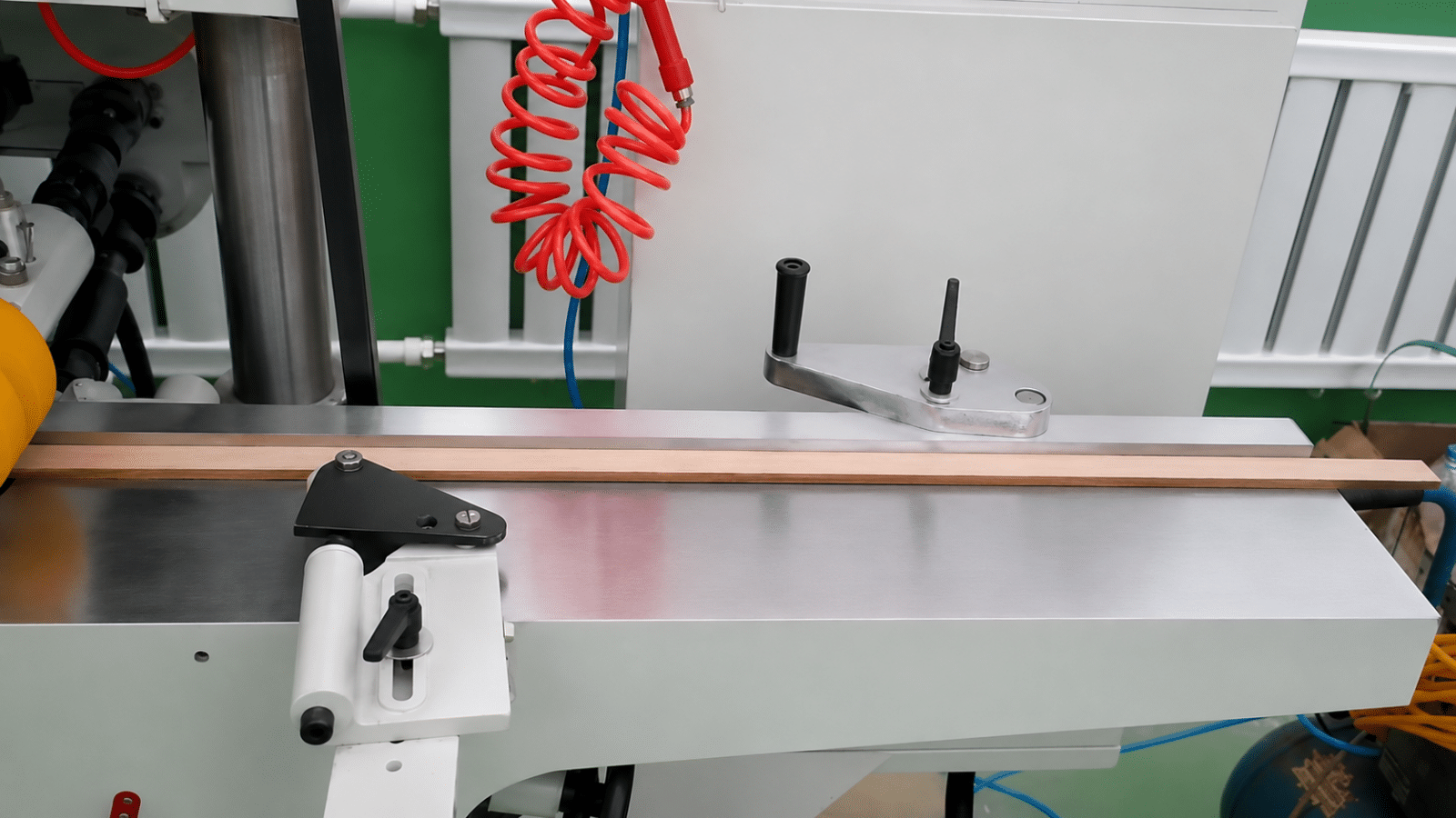 single-t-shaped-strip-machine-automatic-system