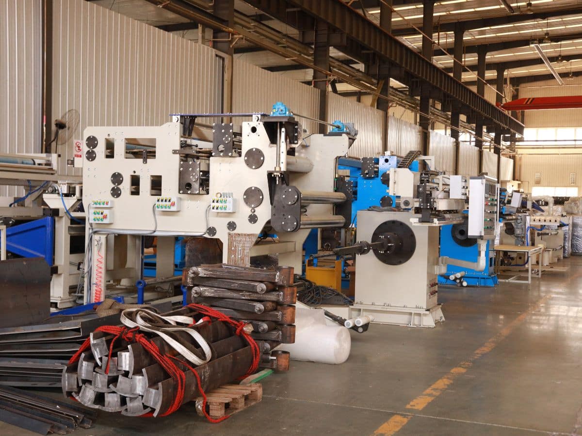 Tranfovia factory workshop production line